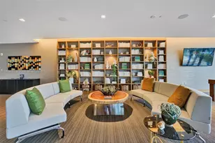 16385 Biscayne Blvd, North Miami Beach, FL 33160 - Photo 52