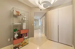 16385 Biscayne Blvd, North Miami Beach, FL 33160 - Photo 2