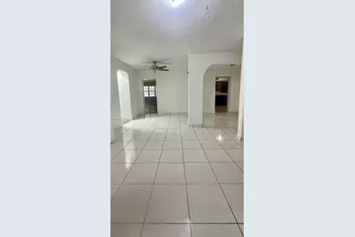 18201 NW 5th Ave, Miami Gardens, FL 33169 - Photo 4