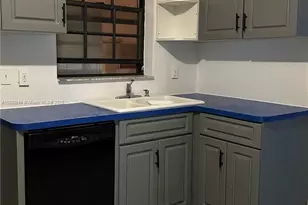 18201 NW 5th Ave, Miami Gardens, FL 33169 - Photo 8