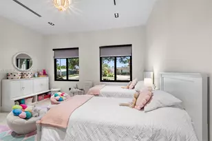 2060 NE 198, Miami, FL 33179 - Photo 26