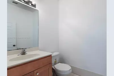 10022 NW 7th St #206, Miami, FL 33172 - Photo 12