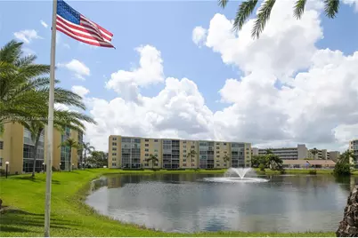 401 SE 3rd St #403, Dania Beach, FL 33004 - Photo 46