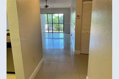 9998 Nob Hill Pl #9998, Sunrise, FL 33351 - Photo 8