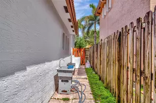 1130 NE 41st Ave, Homestead, FL 33033 - Photo 40