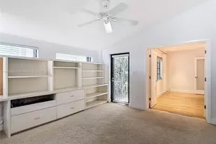 2810 Crystal Ct, Miami, FL 33133 - Photo 10