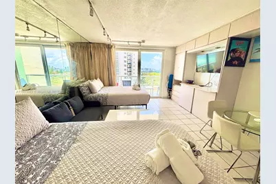 19201 Collins Ave #606, Sunny Isles Beach, FL 33160 - Photo 6