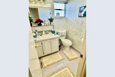 619 NE 14th Ave #503, Hallandale Beach, FL 33009 - Photo 6