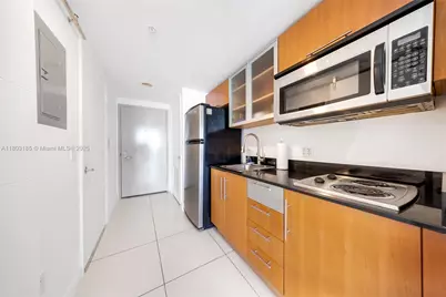1750 N Bayshore Dr #3308, Miami, FL 33132 - Photo 10