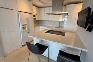 900 Bay Dr, Miami Beach, FL 33141 - Photo 6