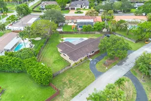 9750 SW 143rd Dr, Miami, FL 33176 - Photo 50