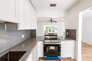 1240 NW 7th Ave, Fort Lauderdale, FL 33311 - Photo 10