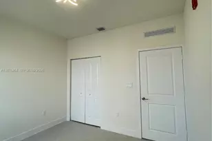 8167 NW 41st St, Doral, FL 33166 - Photo 20