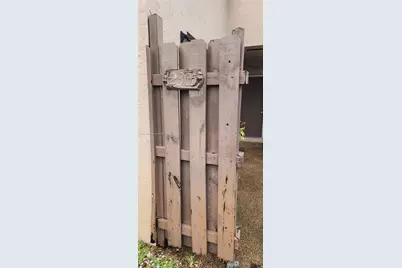 12305 NW 11th Ct, Pembroke Pines, FL 33026 - Photo 8