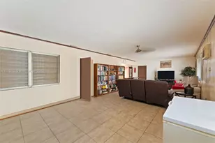 2071 SW 68th Way, Miramar, FL 33023 - Photo 8