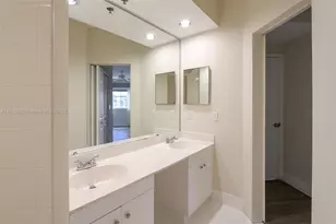 3245 NE 184th St, Aventura, FL 33160 - Photo 26