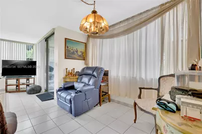 1400 Saint Charles Pl #L4, Pembroke Pines, FL 33026 - Photo 12