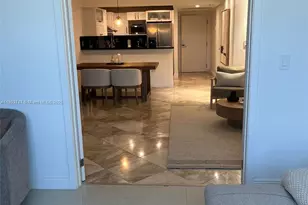 2301 Collins Ave, Miami Beach, FL 33139 - Photo 8