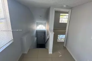 4724 NW 97th Ct, Doral, FL 33178 - Photo 16