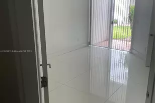 3155 NE 184th St, Aventura, FL 33160 - Photo 8