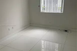 3155 NE 184th St, Aventura, FL 33160 - Photo 14