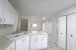 3562 W 80th St, Hialeah, FL 33018 - Photo 4