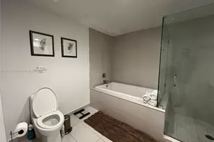 2600 E Hallandale Beach Blvd, Hallandale Beach, FL 33009 - Photo 12
