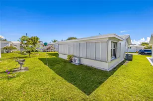2520 NW 2nd Dr, Pompano Beach, FL 33064 - Photo 20