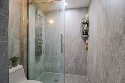 3800 Hillcrest Dr #903, Hollywood, FL 33021 - Photo 12