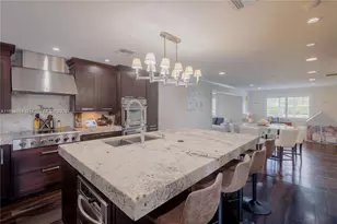 8500 SW 70th St, Miami, FL 33143 - Photo 12