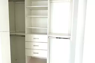 92 SW 3rd St, Miami, FL 33130 - Photo 6