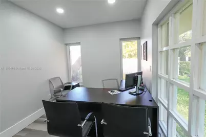 8125 SW 120th St, Pinecrest, FL 33156 - Photo 14
