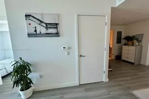 501 NE 31st St, Miami, FL 33137 - Photo 16