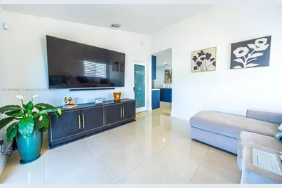 6950 NW 168th St, Hialeah, FL 33015 - Photo 22