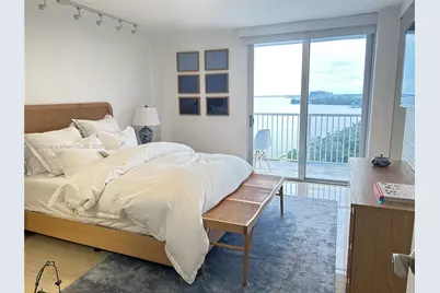 150 SE 25 Rd #14H, Miami, FL 33129 - Photo 4