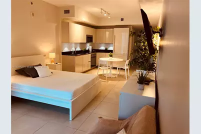 1010 Brickell Ave #2710, Miami, FL 33131 - Photo 12