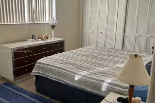 9195 Fontainebleau Blvd, Miami, FL 33172 - Photo 14