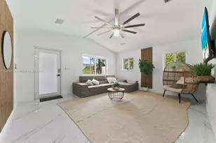 1631 N 29th Ct, Hollywood, FL 33020 - Photo 34