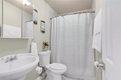 19251 SW 118th Ct, Miami, FL 33177 - Photo 14