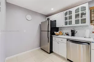 3181 S Ocean Dr, Hallandale Beach, FL 33009 - Photo 12