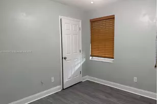 18761 SW 318th Terrace, Homestead, FL 33030 - Photo 8