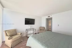 1000 W Island Blvd, Aventura, FL 33160 - Photo 24