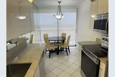 1000 W Island Blvd #2412, Aventura, FL 33160 - Photo 8