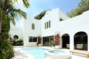 549 NE 59th St, Miami, FL 33137 - Photo 8