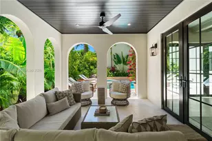 549 NE 59th St, Miami, FL 33137 - Photo 24