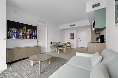 601 NE 1st #4204, Miami, FL 33132 - Photo 6