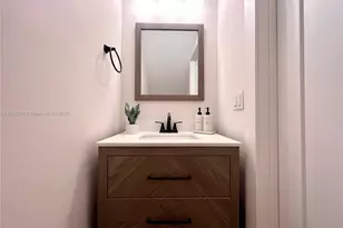 8753 SW 34th St, Miami, FL 33165 - Photo 10