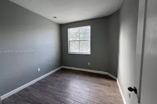 2731 SE 17th Ave, Homestead, FL 33035 - Photo 8