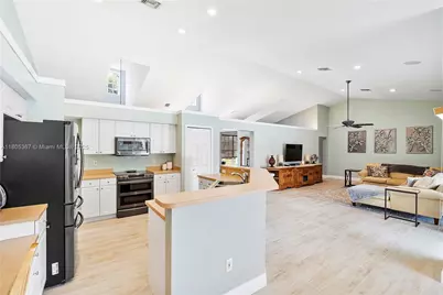 16783 92nd Ln, Loxahatchee, FL 33470 - Photo 14