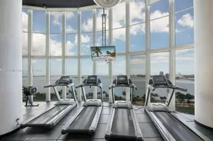 1800 N Bayshore Dr, Miami, FL 33132 - Photo 40